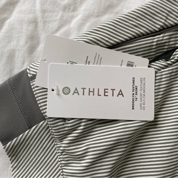 Athleta Striped Skort in Gray and White - Picture 2 of 4